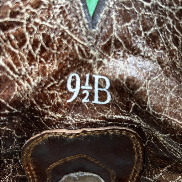 Ariat Brown Heeled Boots - Picture 10 of 10